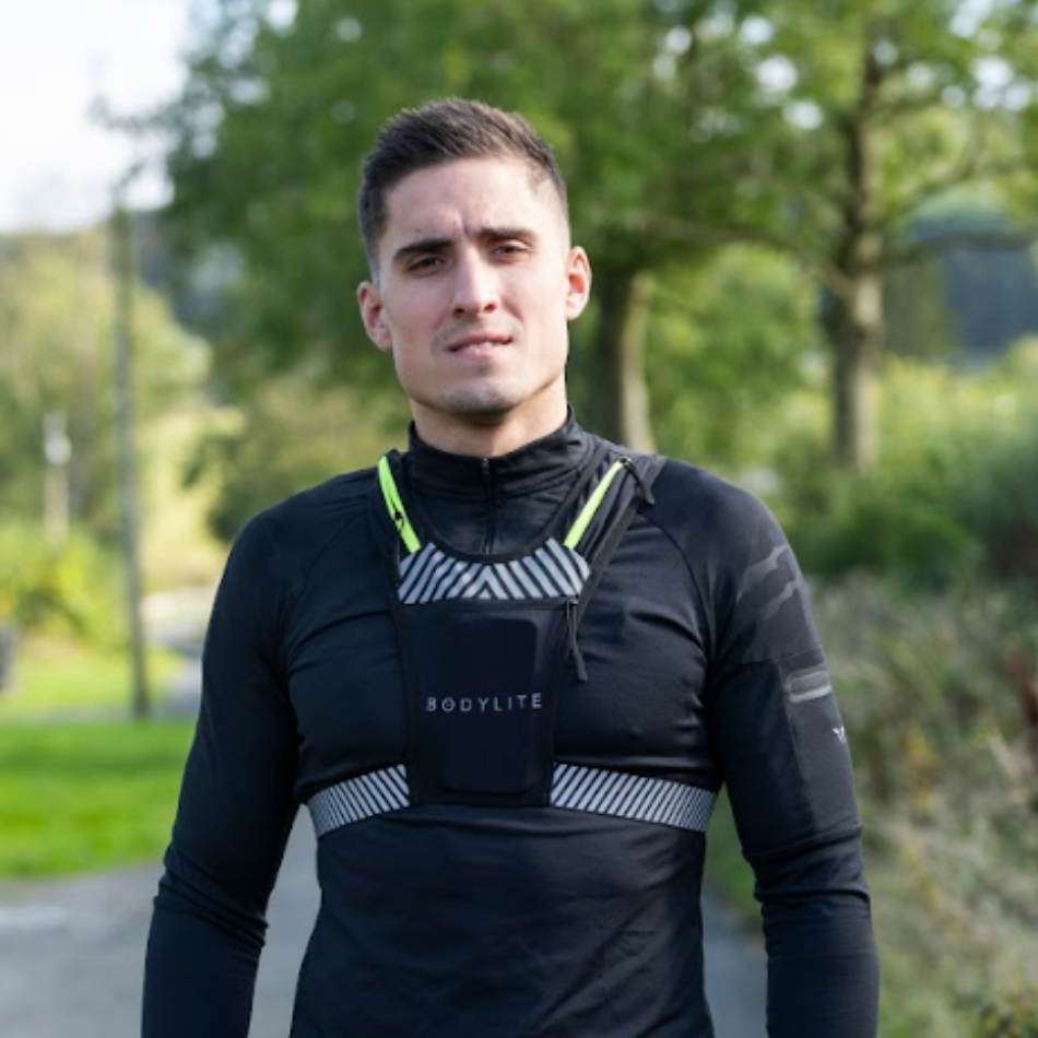 BodyLite Gear Phone Holder Vest in Black