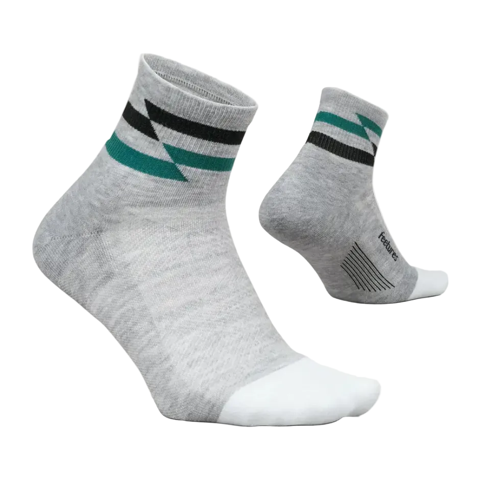 Feetures Unisex Elite Max Cushion Quarter Socks in Gray Track AW26