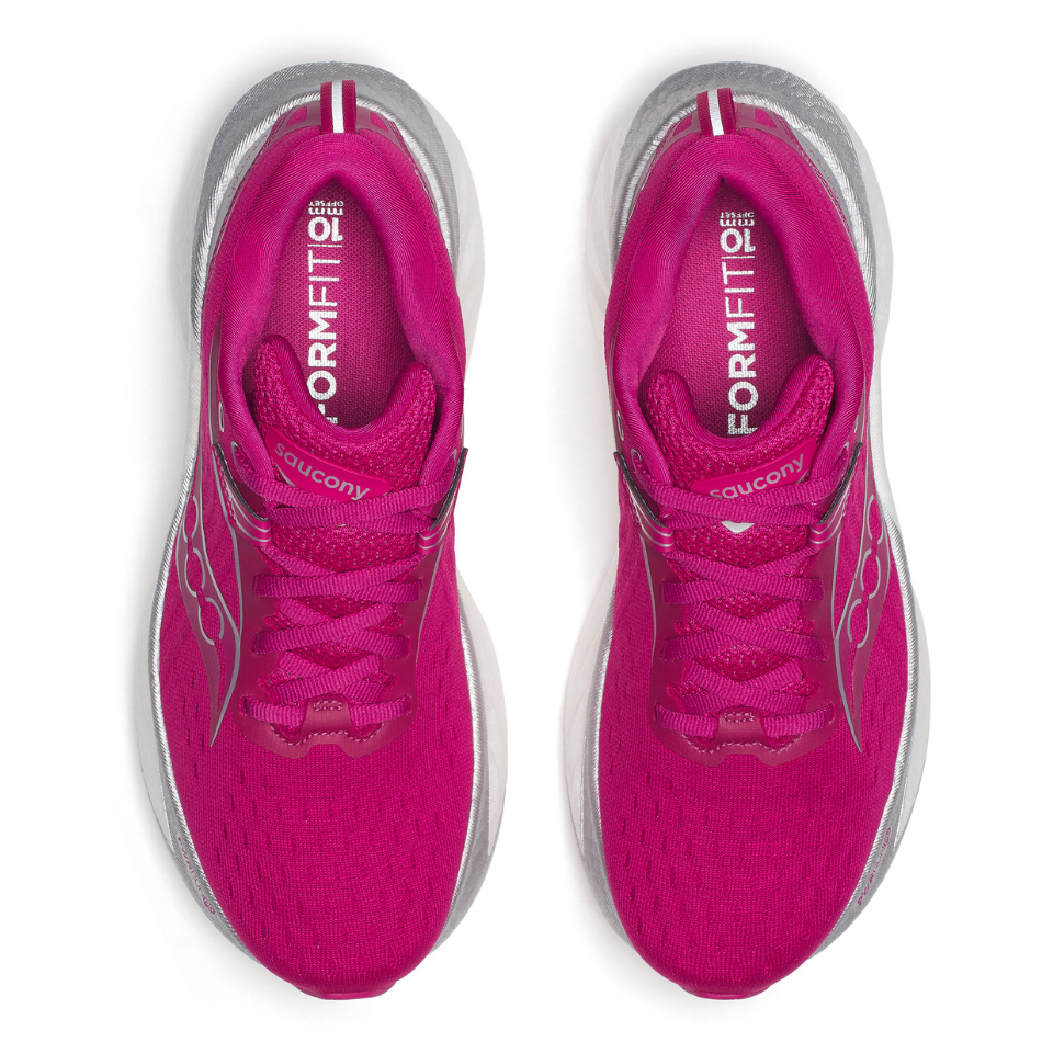 Saucony Women's Triumph 22 Running Shoes in Magenta