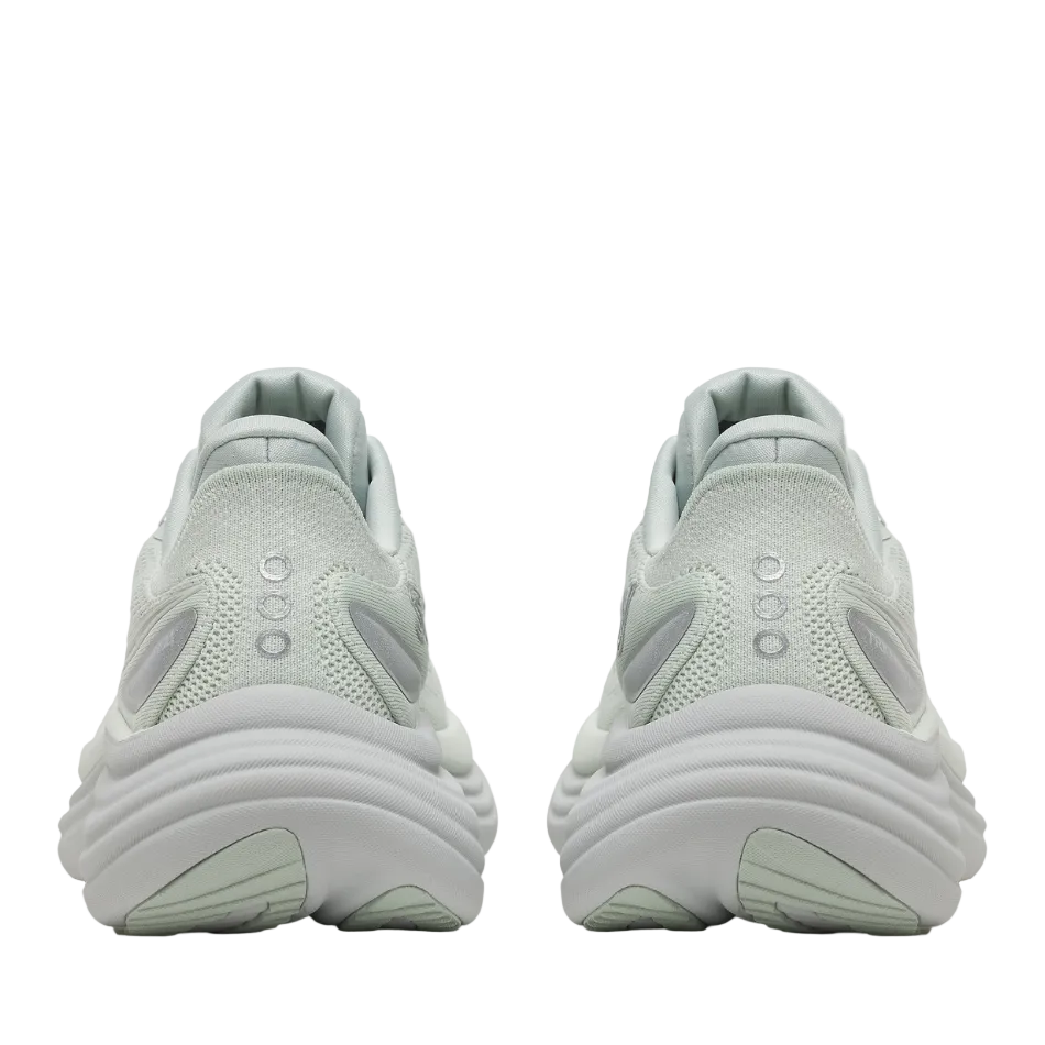 Saucony Women's Triumph 24 Running Shoes in Cast AW26