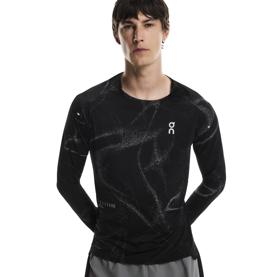 On Men's Performance Long-T Lumos in Black AW25