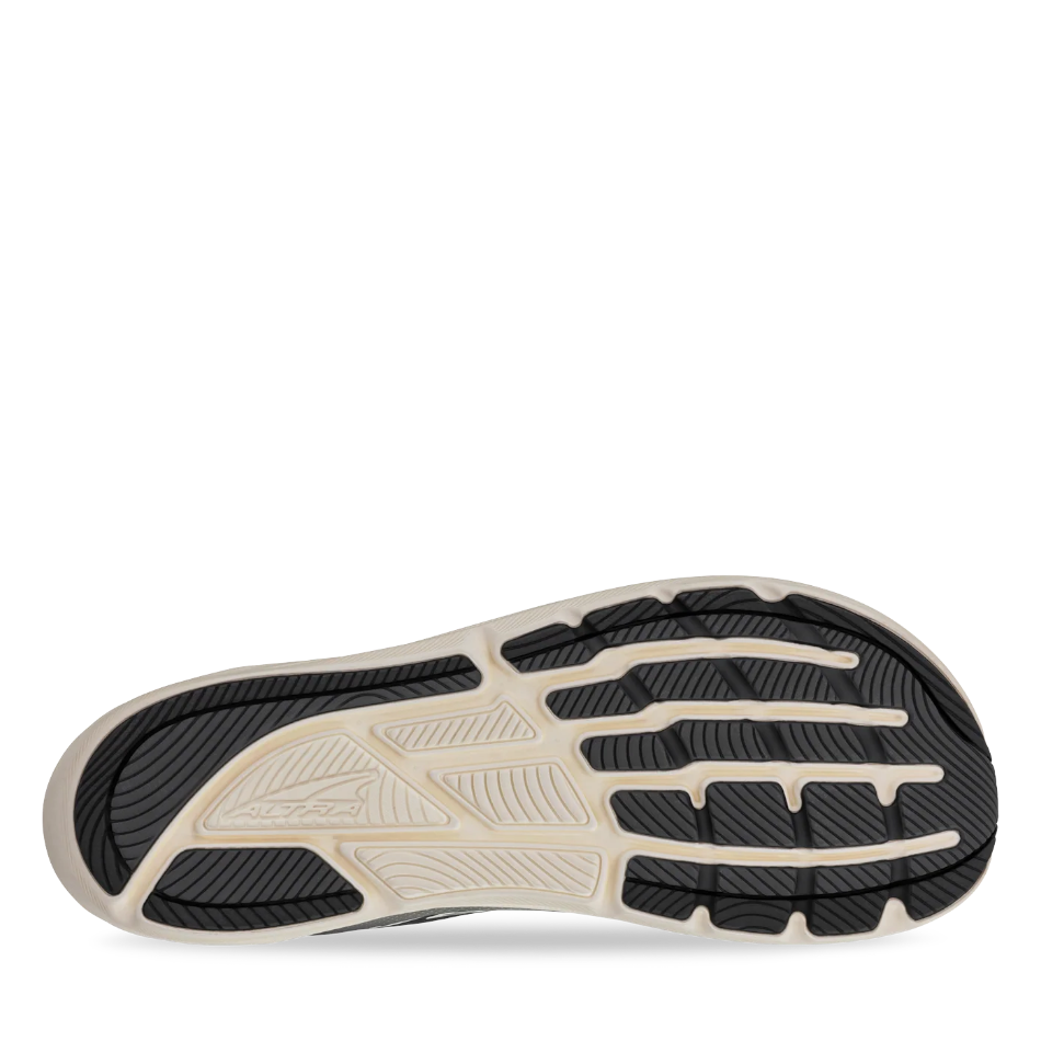 Up & Running Altra Torin 8 men's running shoe outsole featuring FootPod technology in black and white