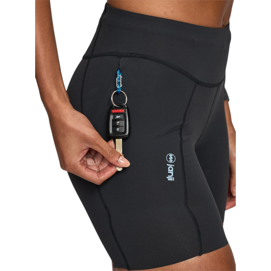 Janji Women's 7" Pace Shorts in Midnight AW26