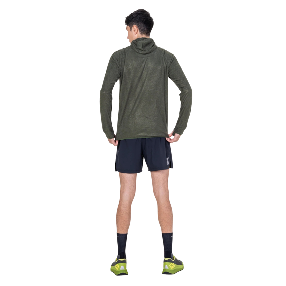 Up & Running Ronhill men's kelp green Primaloft running hoodie seen from the back with thumb holes and hood