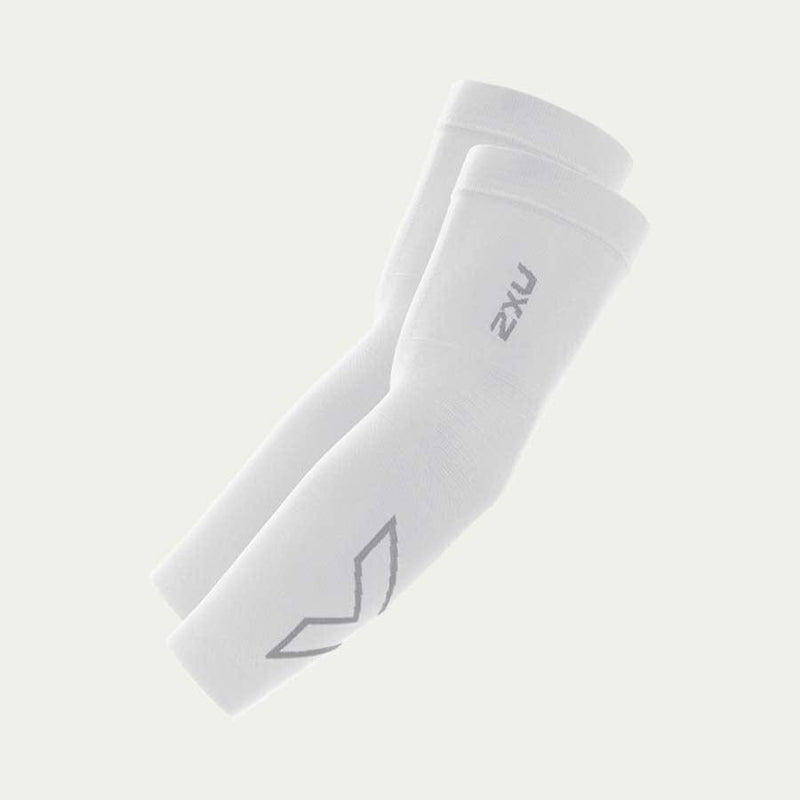 2XU Accessories S 2XU Flex Running Comp Arm Sleeves White SS21 - Up and Running