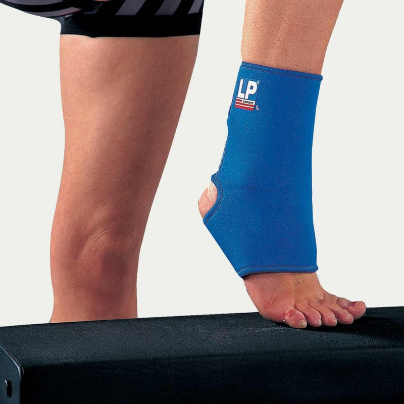 LP Support Accessories S LP Ankle Support with Straps Right - Up and Running